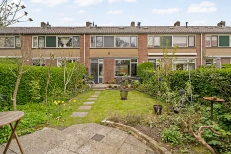 Tussenwoning te koop: Constantijn Huygensstraat 3, Rozenburcht Capelle Aan Den Ijssel