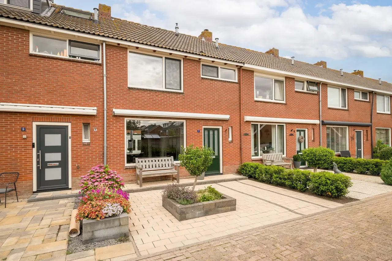 Tussenwoning te koop: Constantijnstraat 7, Westwoud