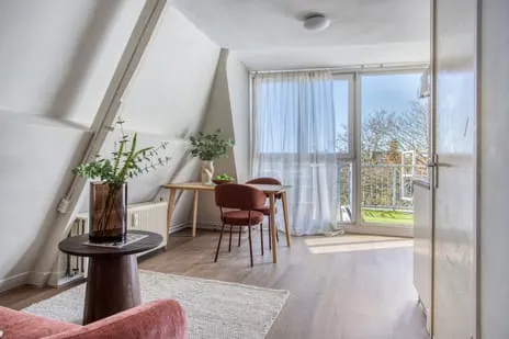 Studio te koop: Copernicusplein 3E, 'S-Gravenhage