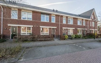 Tussenwoning te koop: Cor Dirksestraat 7, Mijnsheerenland
