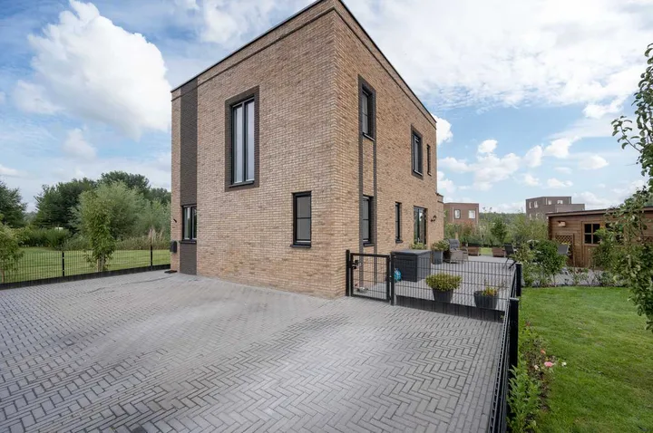 Woning te koop: Coretta Scott Kingweg, Almere