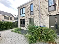 Hoekwoning te huur: Cornelia De Langeweg 75, Leyenburg 'S-Gravenhage
