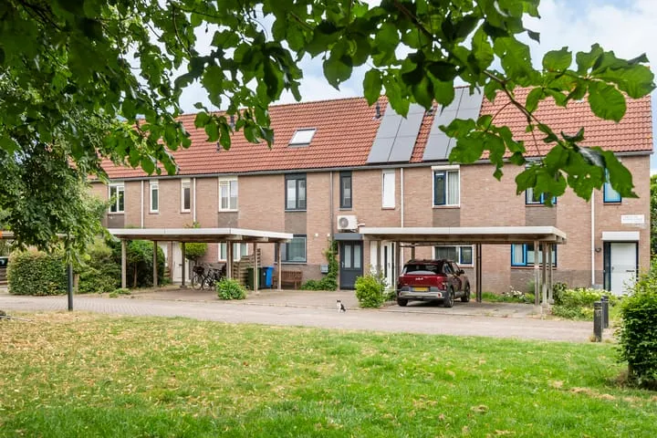 Tussenwoning te koop: Cornelie van Oosterzeestraat 7, Laag Dalem I Gorinchem