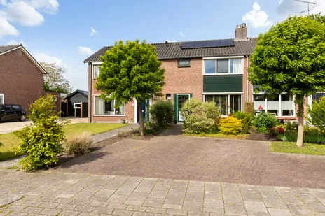 Tussenwoning te koop: Cornelis Hendrixstraat 13, Loenen Loenen