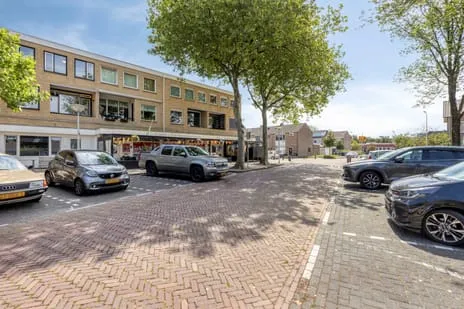 Apartment for sale: Cornelis Houtmanplein 25, Woonkern maasdijk Maasdijk