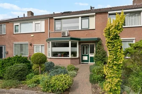 Tussenwoning te koop: Cornelis Houtmanstraat 24, Rheden Rheden