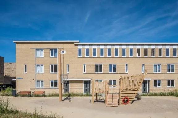 Hoekwoning te huur: Cornelis Roobolstraat 32, Geuzenwijk Utrecht