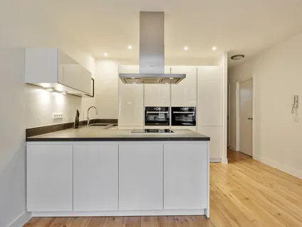 Appartement te huur: Cornelis Schuytstraat 22-1, Cornelis Schuytbuurt Amsterdam