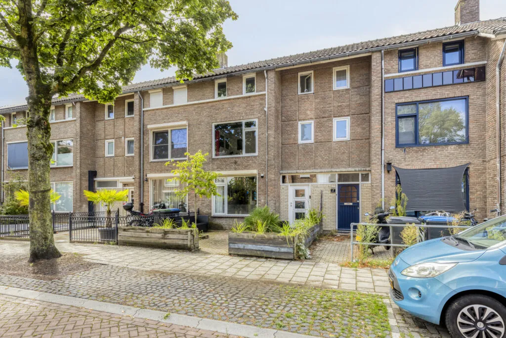 Tussenwoning te koop: Cornelis Trooststraat 6, Eindhoven