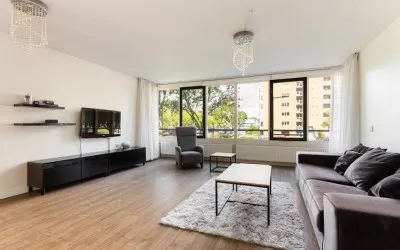 Apartment for sale: Cornelis van Rijplantsoen 5, Dobbebuurt Amsterdam
