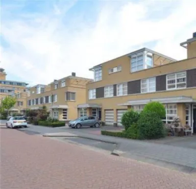 Hoekwoning te koop: Cornelis Voorhoevelaan 24, Sijtwende Voorburg