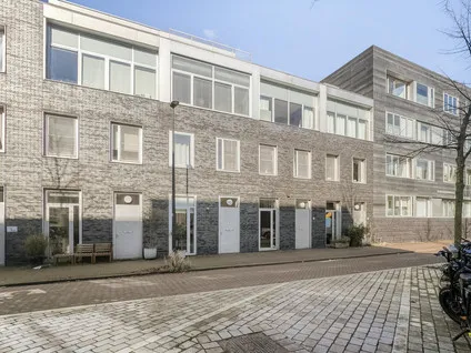 Tussenwoning te koop: Cornelis Zillesenlaan 7, Steigereiland-Zuid Amsterdam