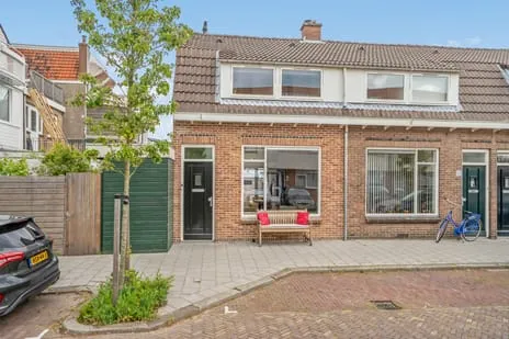 Hoekwoning te koop: Cornelis de Wittstraat 46, Olofsbuurt Delft