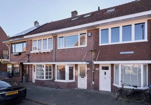 Tussenwoning te koop: Cornelis Dirkszstraat 163, Geuzenwijk Utrecht