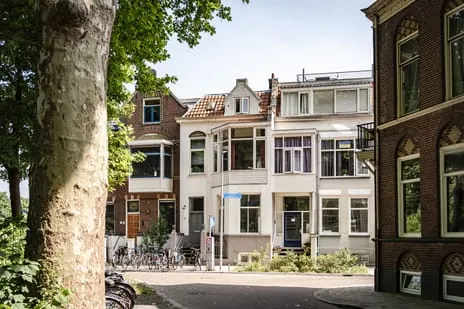 Tussenwoning te koop: Cornelis Houtmanstraat 4, Zeeheldenbuurt, Hengeveldstraat en omgeving Utrecht