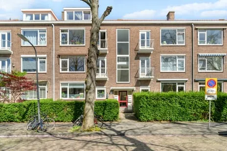 Appartement te koop: Cornelis Suyslaan 27, Rembrandtkwartier Rijswijk (Zh)