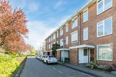 Tussenwoning te koop: Cornelis van Alkemadestraat 27, Emanuel van Meterenbuurt Amsterdam