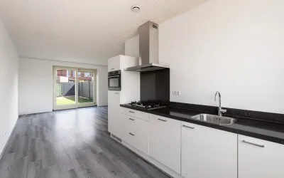 Tussenwoning te koop: Corry Brokkenstraat 24, Gouden Hart Berkel En Rodenrijs