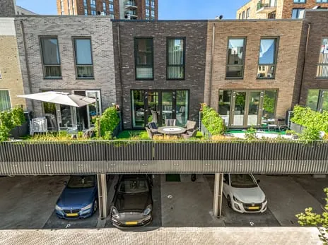 Tussenwoning te koop: Corry Tendeloostraat 14, Oostzijderveld Zaandam