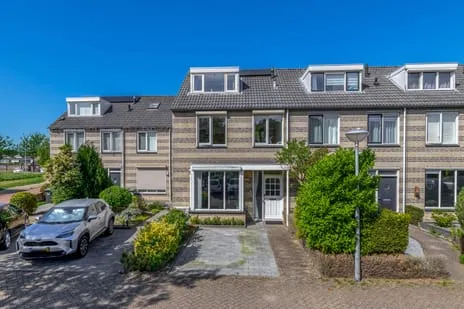 Tussenwoning te koop: Corsicalaan 16, Achtse Barrier-Spaaihoef Eindhoven