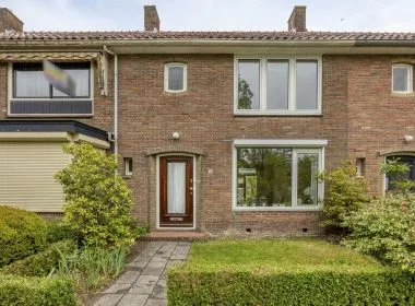 Tussenwoning te koop: Cort van der Lindenkade 30, Staatsliedenkwartier en Landstraten Alkmaar