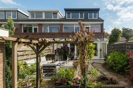 Hoekwoning te koop: Cort van der Lindenlaan 2, Coendersborg Groningen