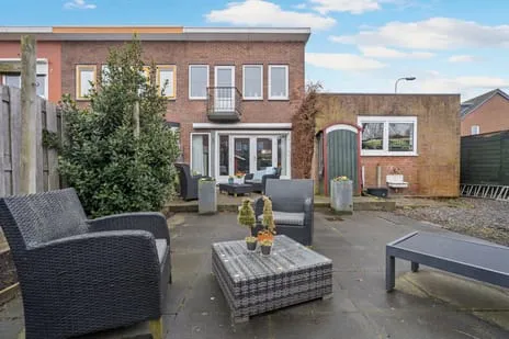 Hoekwoning te koop: Cosmariumstraat 1, Kadoelen Amsterdam