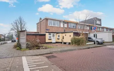Hoekwoning te koop: Cosmariumstraat 1, Kadoelen Amsterdam
