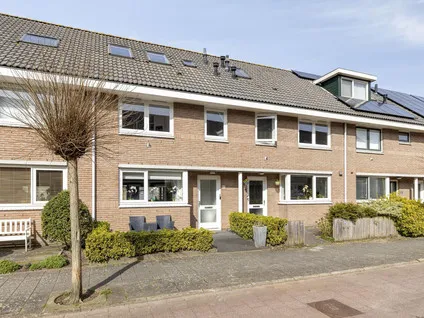 Tussenwoning te koop: Costa Ricastraat 97, Alphen Aan Den Rijn