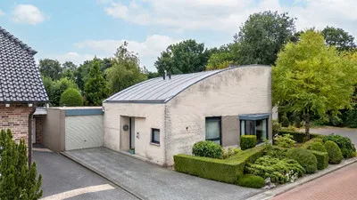Vrijstaande woning te koop: Couperusstraat 3, Vondelstraat Brunssum