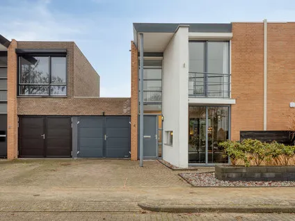 Tussenwoning te koop: Courtpendu 4, Mariadorp-Beezepool Eijsden