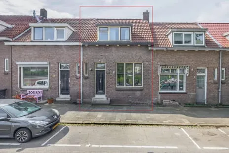 Tussenwoning te koop: Crayensteynstraat 57, Hoekenessestraat en omgeving Dordrecht
