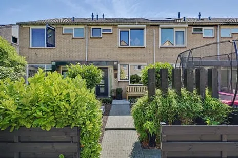 Tussenwoning te koop: Creekpad 23, Vierpolders Vierpolders