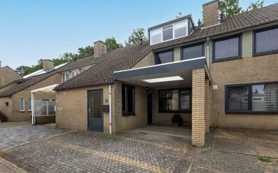 Tussenwoning te koop: Crocushof 21, Boschweg Noordoost Schijndel