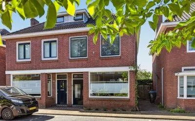 Twee-onder-één-kap te koop: Crocusstraat 32, Park Stokhorst Enschede