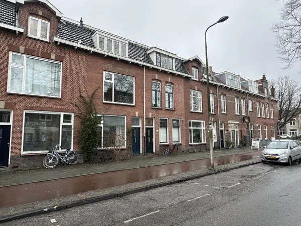 Tussenwoning te huur: Croeselaan 178, Dichterswijk Utrecht