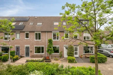 Tussenwoning te koop: Cromwijk 18, Elly Takmastraat e.o. Amersfoort