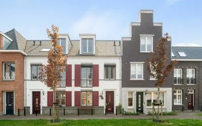 Tussenwoning te koop: Cronenburghlaan 26, Vechtrijk Weesp