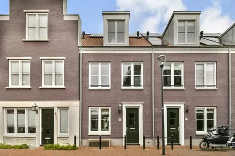 Tussenwoning te koop: Cronenburghlaan 35, Vechtrijk Weesp