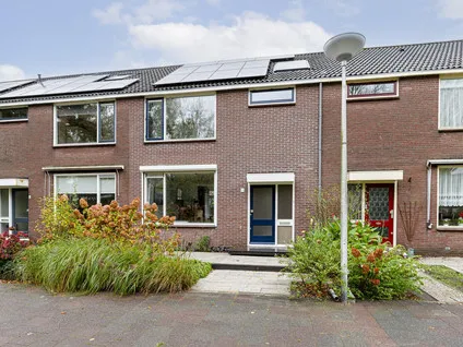 Tussenwoning te koop: Cronestein 37, Lusten-, Burgen- en Steinenbuurt Gouda