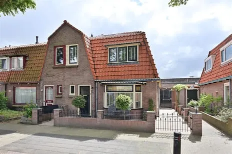 Hoekwoning te koop: Cruquiusstraat 11, Geuzenbuurt Hilversum