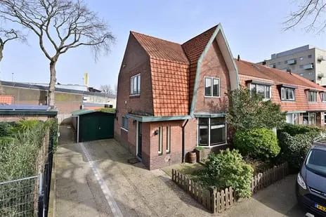 Hoekwoning te koop: Cruquiusstraat 12, Geuzenbuurt Hilversum