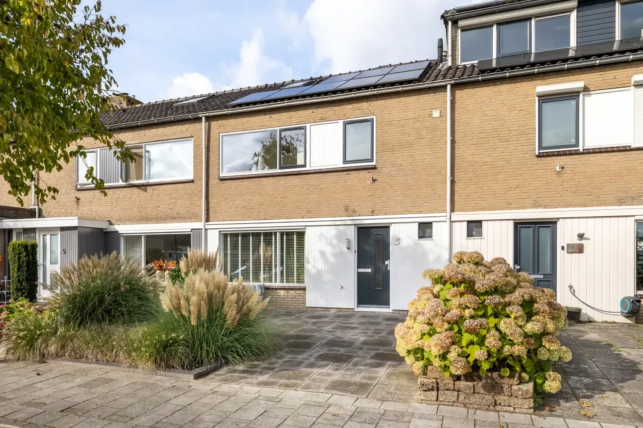 Tussenwoning te koop: Cruquiusstraat 3, Kampen