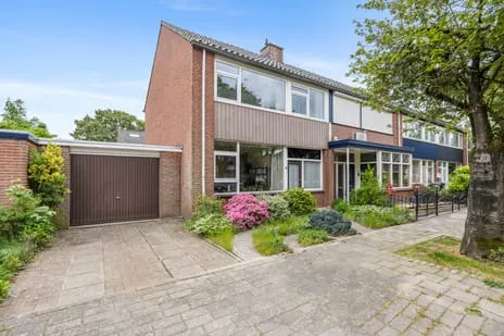 Hoekwoning te koop: Csardasstraat 1, Neerbosch-Oost Nijmegen