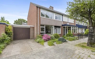 Hoekwoning te koop: Csardasstraat 1, Neerbosch-Oost Nijmegen