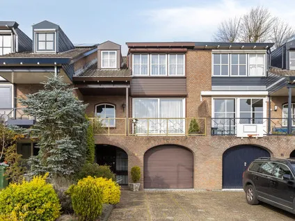 Tussenwoning te koop: Cuneralaan 9, Cunera Rhenen