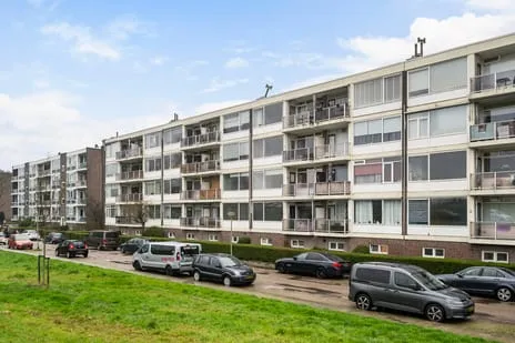 Appartement te koop: Curaçaolaan 56, Indische Buurt Vlaardingen