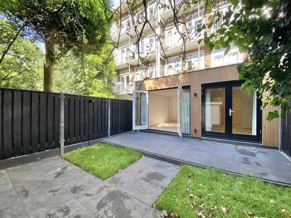 Woning te huur: Curaçaostraat, Postjeskade e.o. Amsterdam