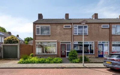 Corner house for sale: Cyclaamstraat 16, Steenbergen-Zuid Steenbergen