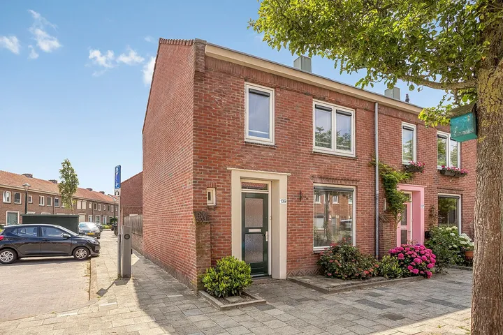 Hoekwoning te koop: Cypresstraat 139, Graafsebuurt zuid 'S-Hertogenbosch